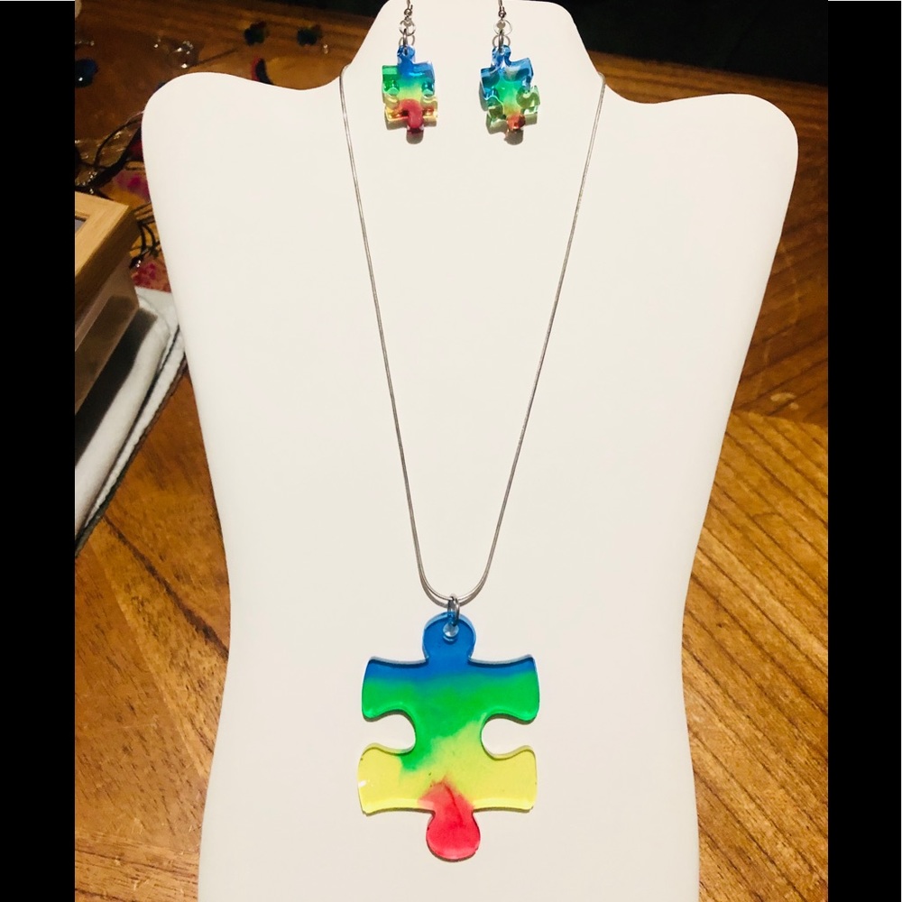 💙💚💛❤️🧩 Autism awareness Puzzle piece Necklace/pendant set Made to Order - Picture 6 of 6